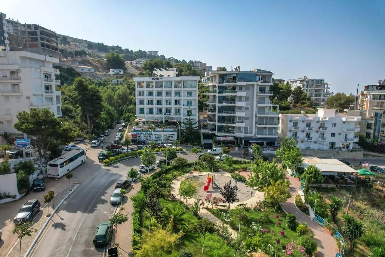 Hotel Oasis Saranda 4*,