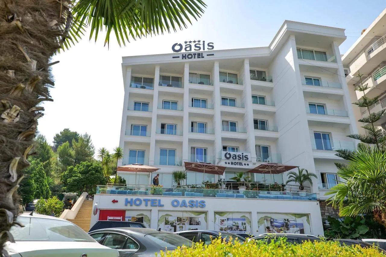 סרנדה Hotel Oasis