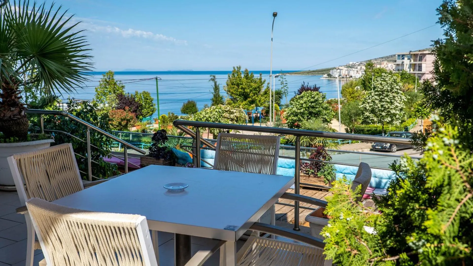 Hotel Oasis Saranda
